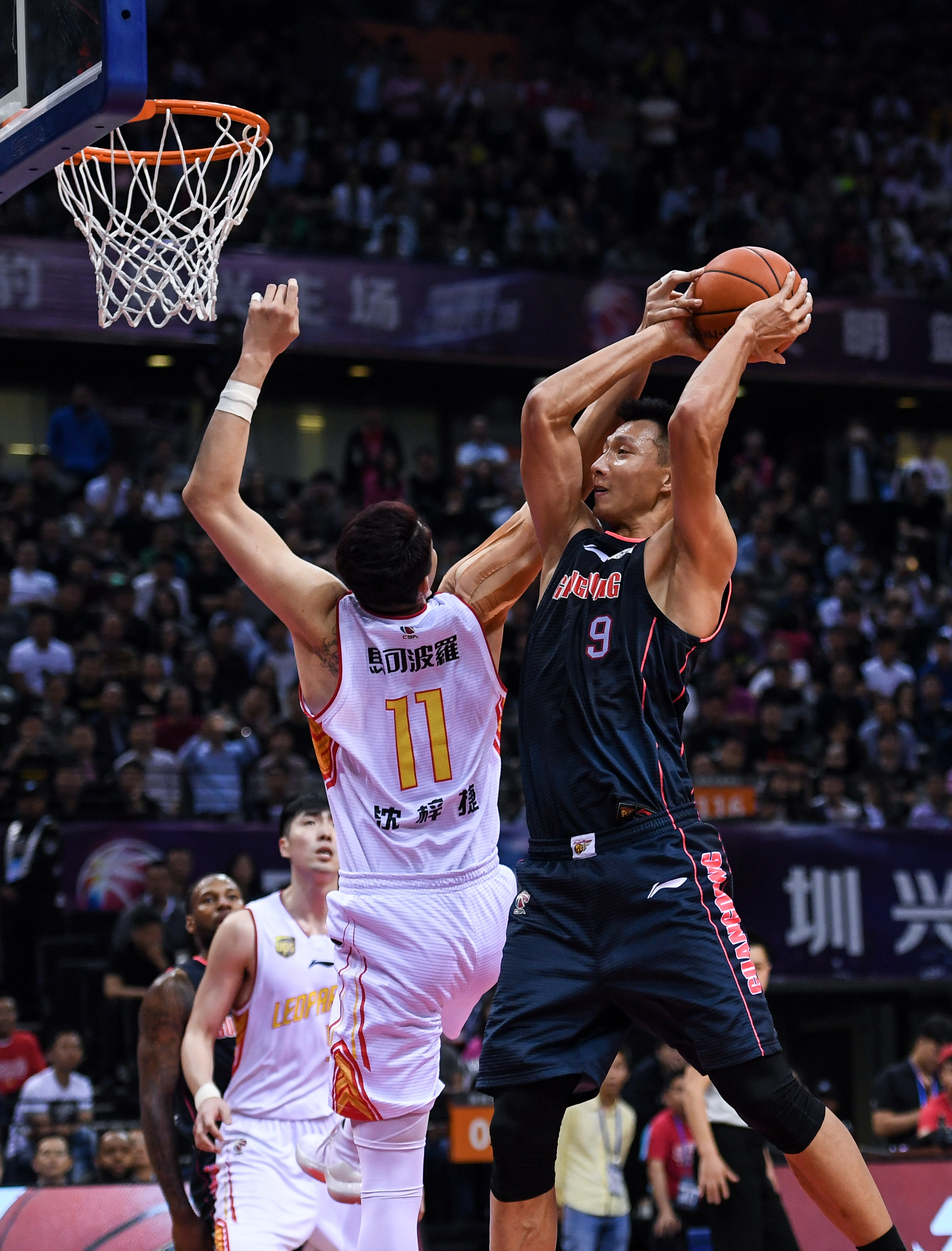 艰难时刻 艰难时刻